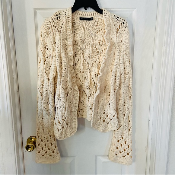The Limited Sweaters - THE LIMITED cream knit open front crochet wool blend sweater size medium